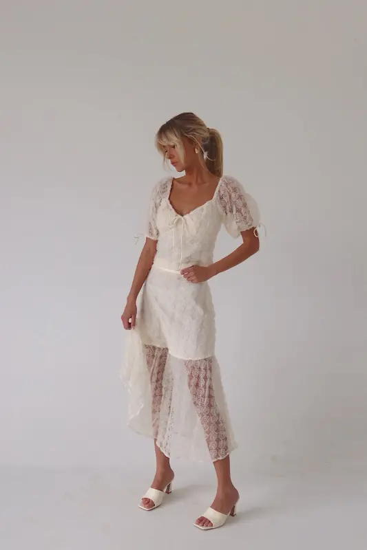 Stella Rose Applique Puff Sleeve Top